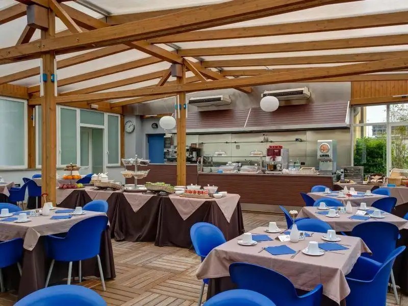 BEST WESTERN HOTEL PLAZA