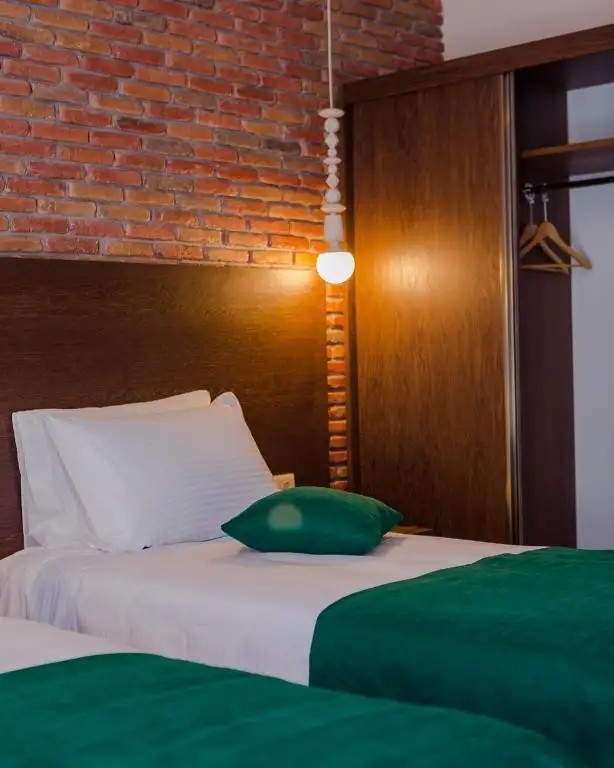 BLOOM HOTEL