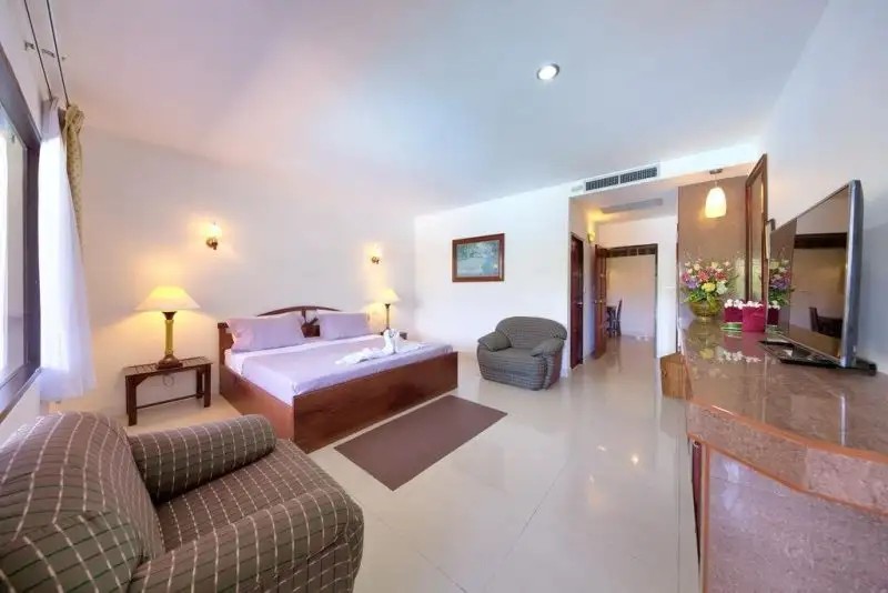AUMPAI LUXURY