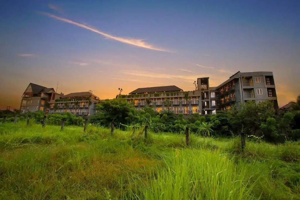 FRII BALI ECHO BEACH