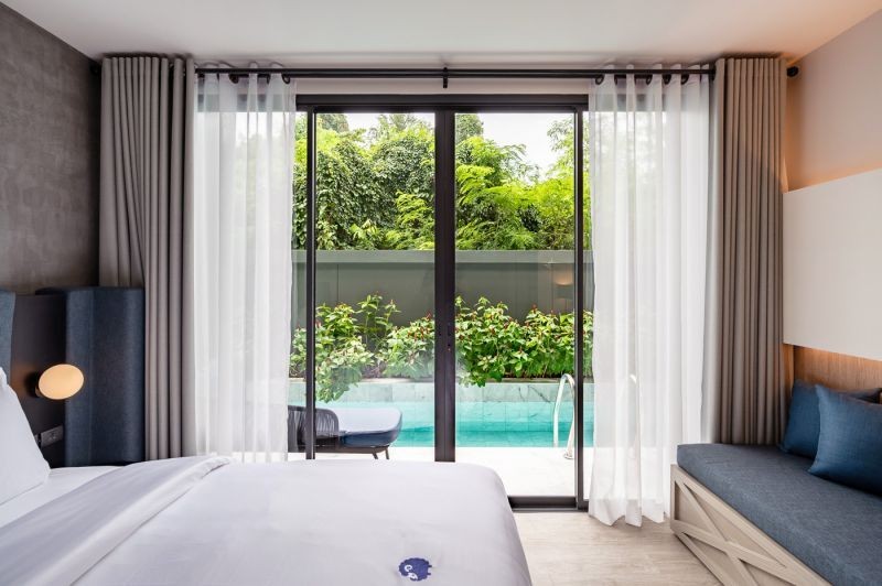 koko couple pool access