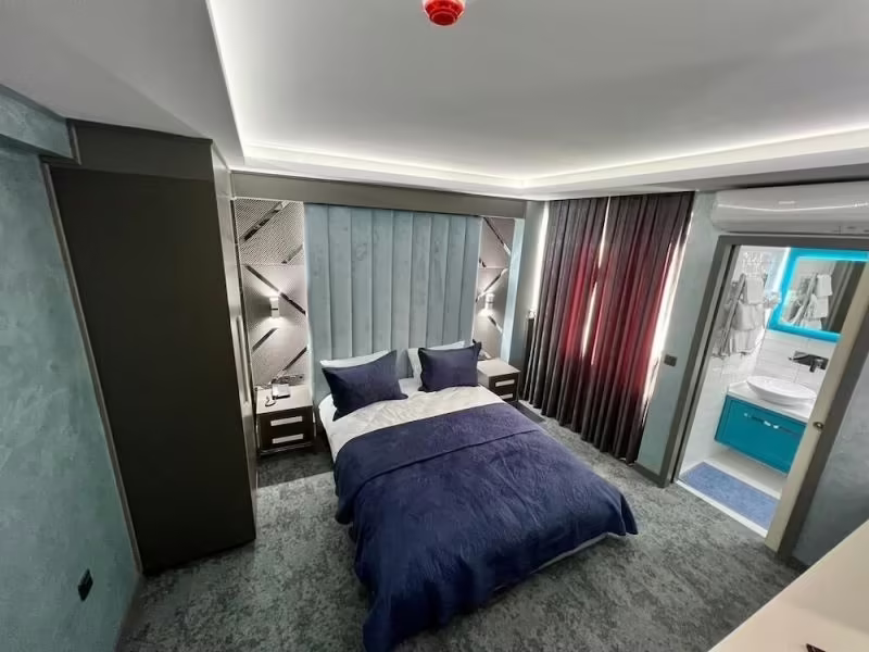 FOREVER 21 HOTEL