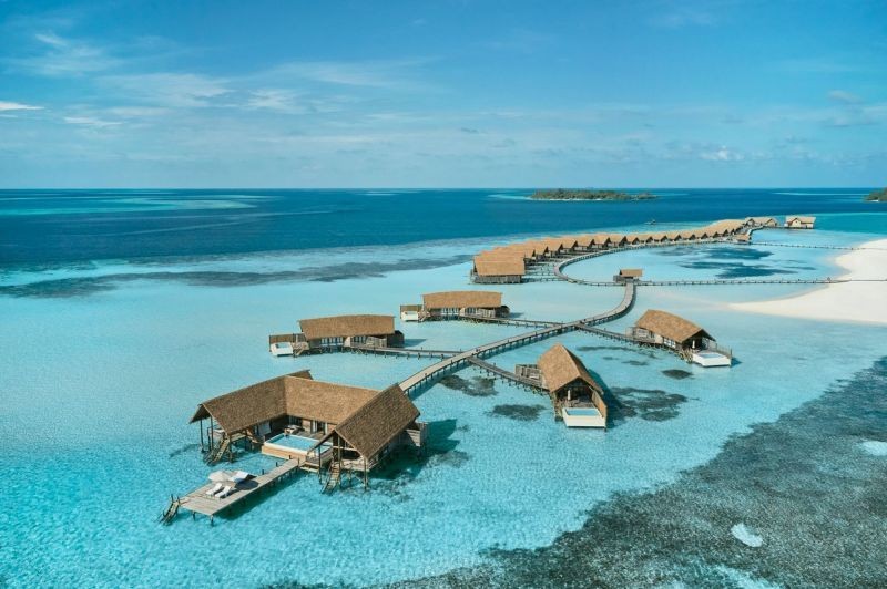 1 bedroom water villa with pool