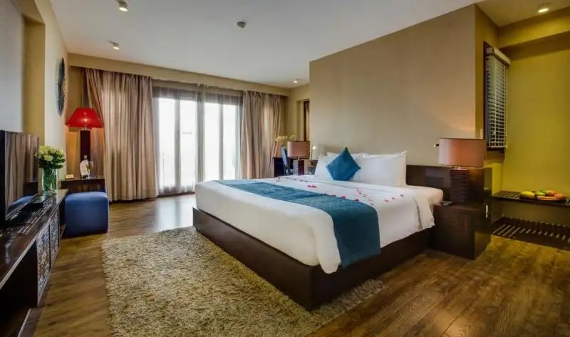 ORIENTAL SUITES HOTEL & SPA