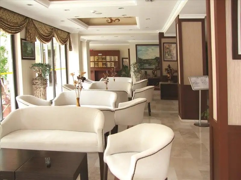 ASTORIA HOTEL & SPA