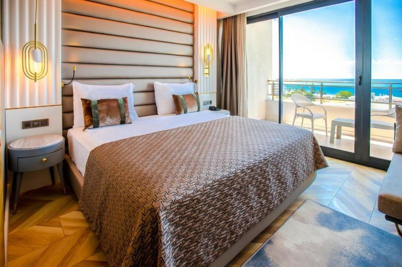 comfort standard side sea view