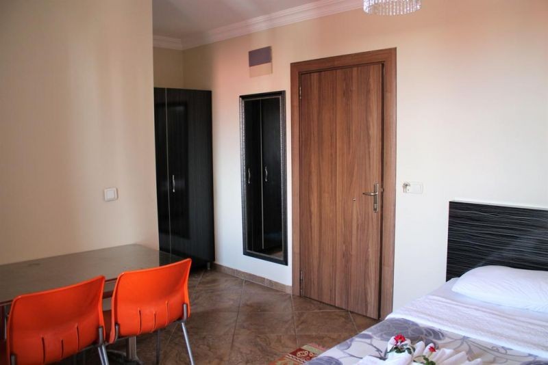 LE MORAL APARTMENT