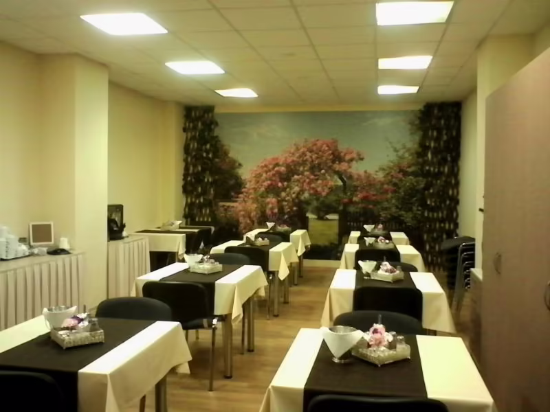ОТЕЛЬ ФОРЕСТ ИНН