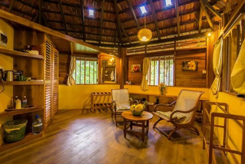 PALM PARADISE VILLAS