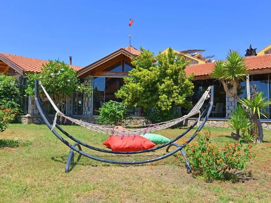 ADABURNU GOLMAR