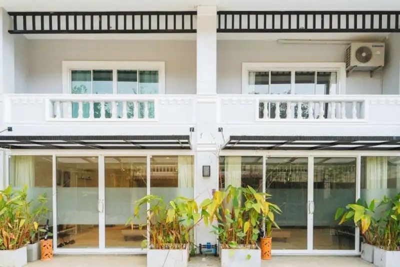 ISARA KHAO LAK