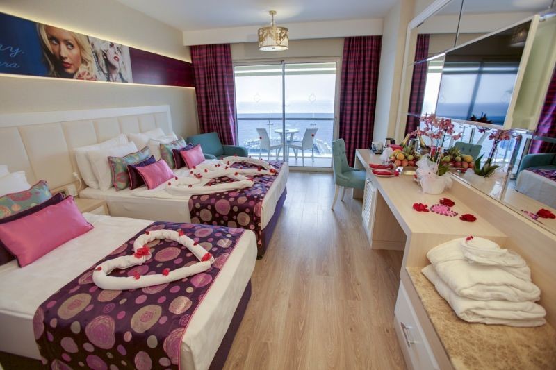 deluxe sea view