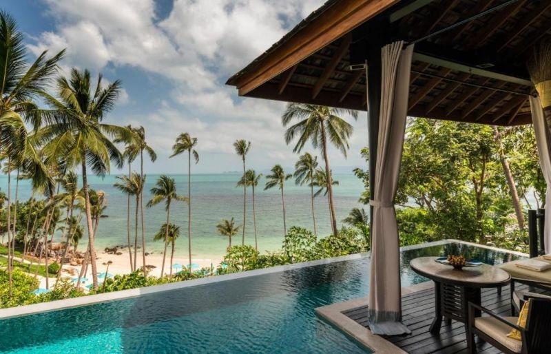 oceanfront pool villa