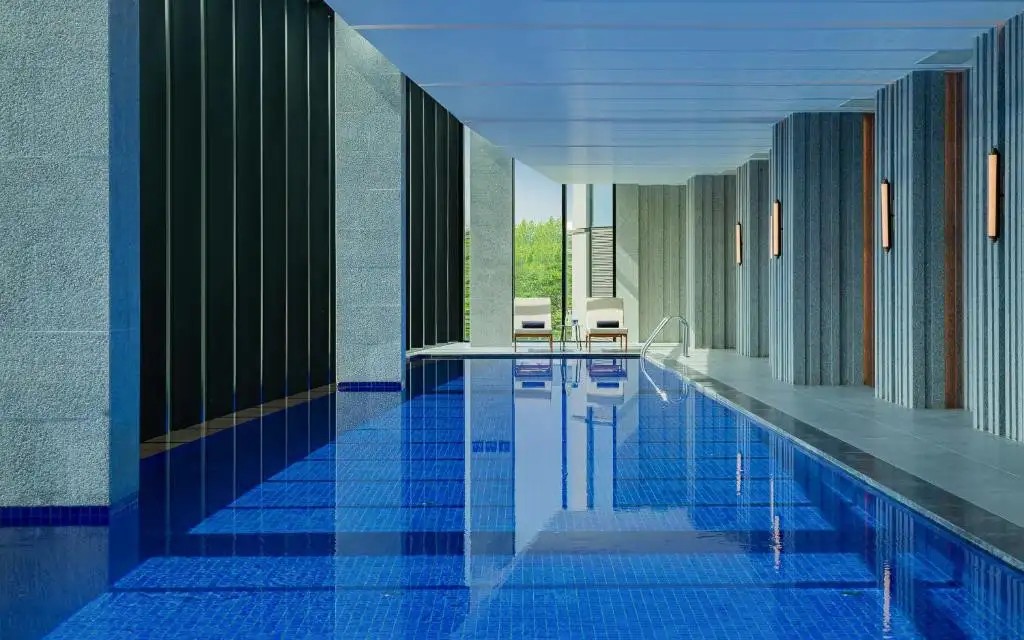 INTERCONTINENTAL