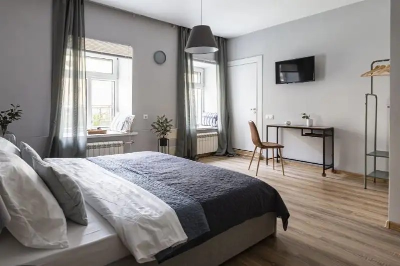 WH APARTMENT