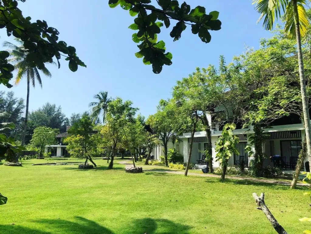 PALM GALLERIA RESORT (EX. BEST WESTERN PALM GALLERIA RESORT)