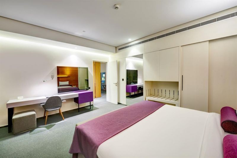 executive lagoon suite