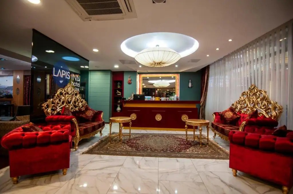 LAPIS INN HOTEL & SPA (EX. AMBASSADOR)