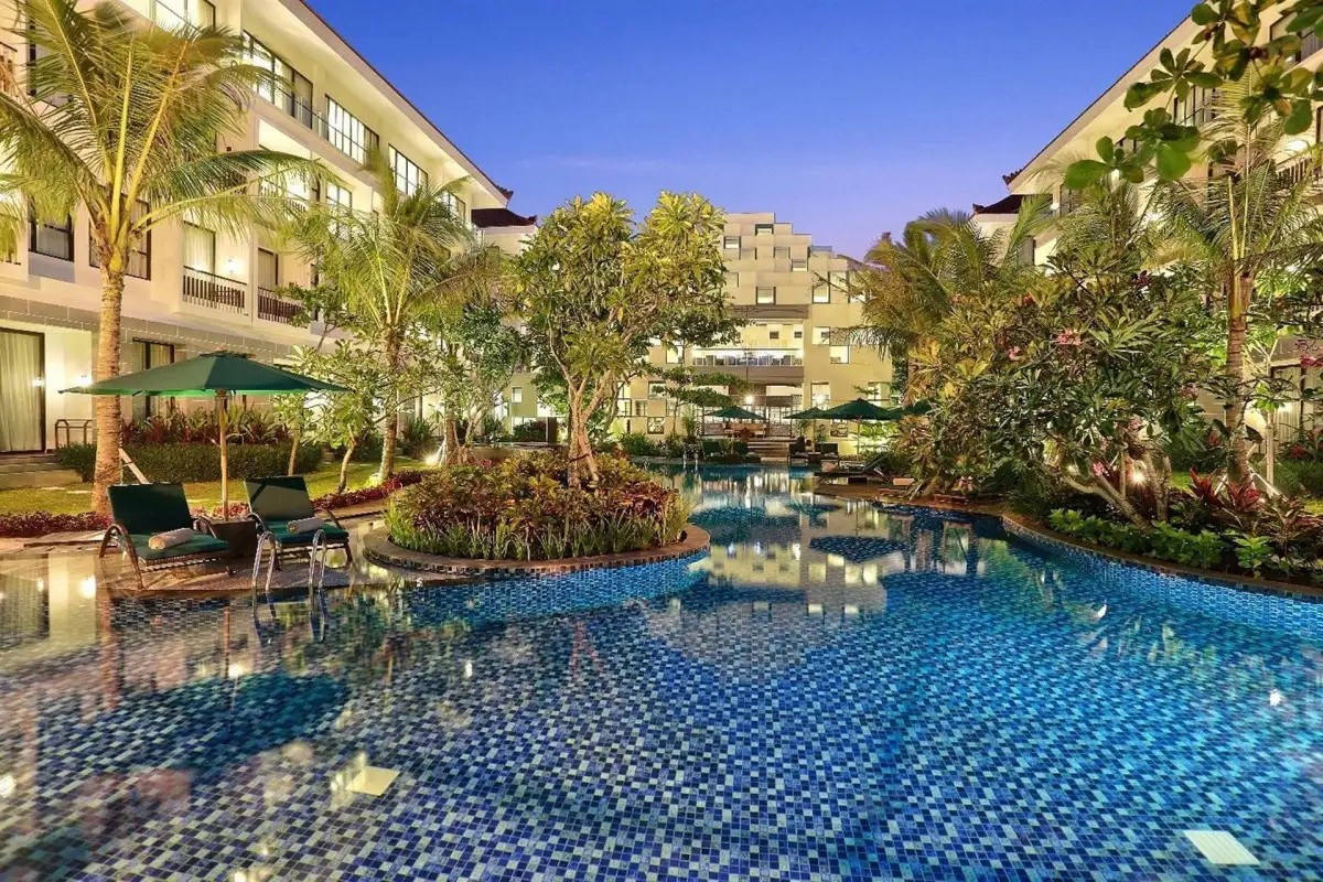 BALI NUSA DUA HOTEL & CONVENTION
