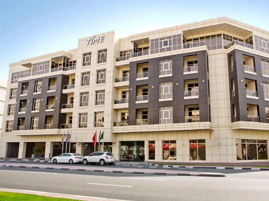TIME GRAND PLAZA HOTEL
