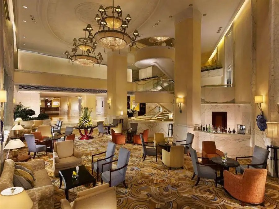 ROYAL MACAU