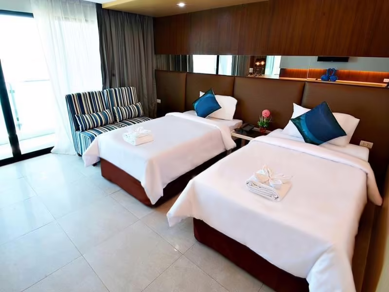 GOLDEN DRAGON BEACH RESORT