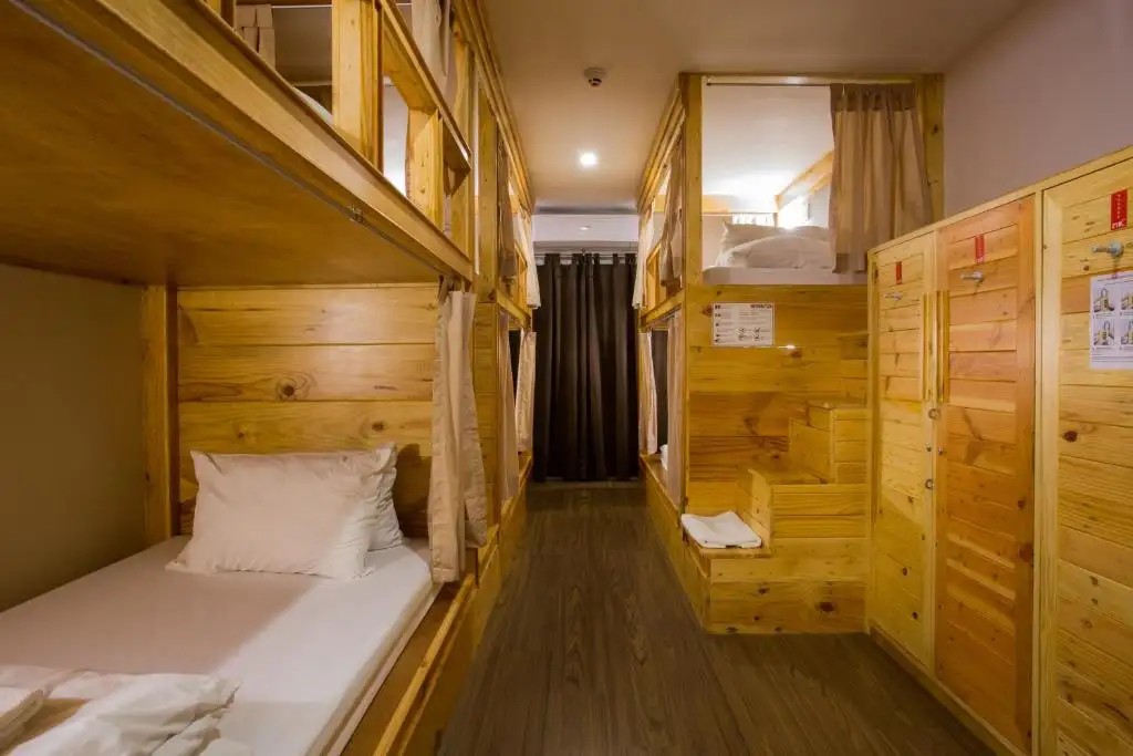 NONNEE HOSTEL
