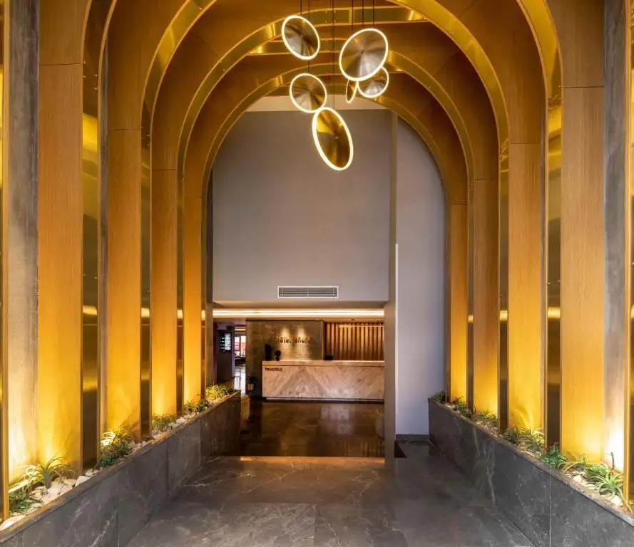 VENERA HOTEL LALELI