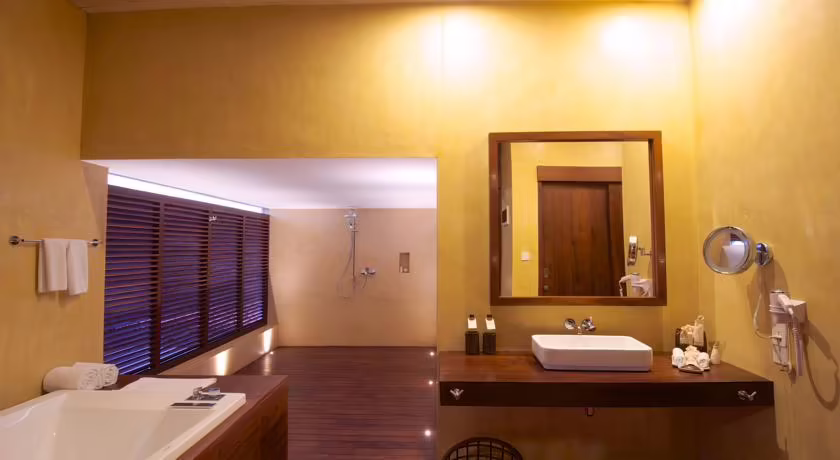 THALAHENA VILLAS