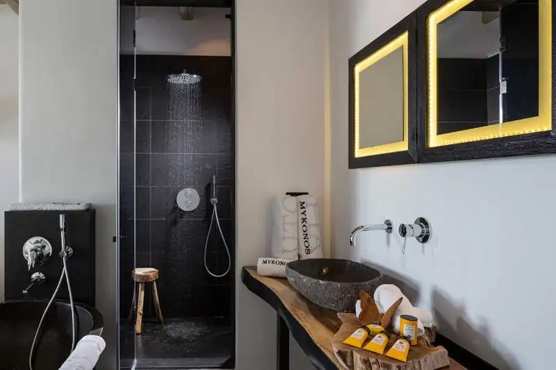 MYCONIAN UTOPIA RESORT