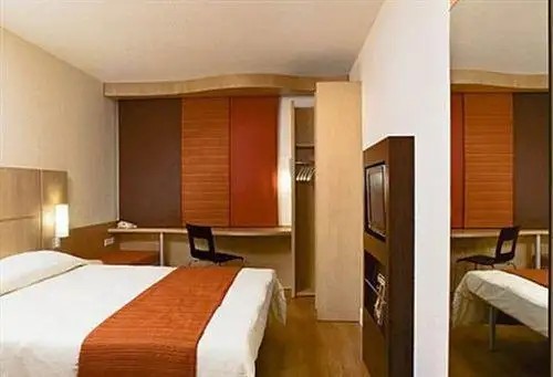 IBIS LIANYANG