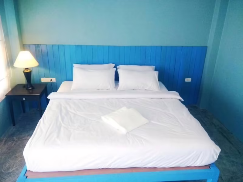 OYO 929 100 BOUTIQUE HOTEL