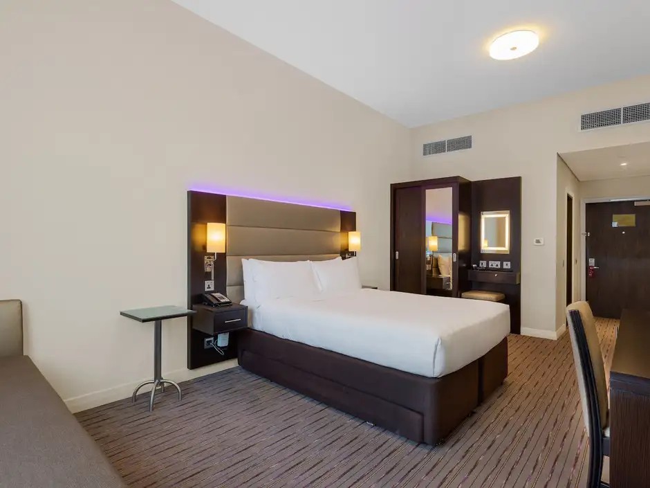 PREMIER INN DUBAI IBN BATTUTA MALL