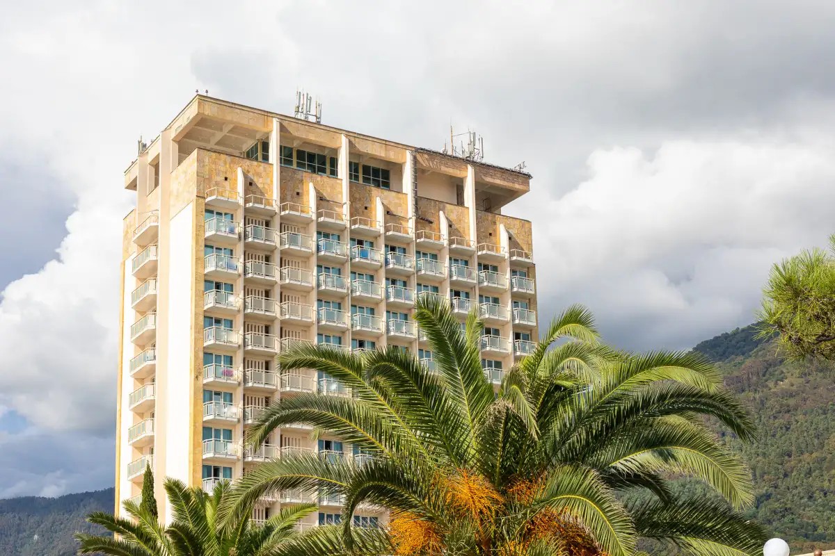 AMZA PARK HOTEL (EX. ЭНЕРГЕТИК)