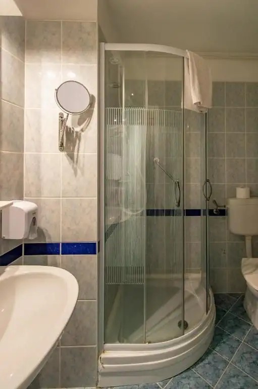 FIT HEVIZ (EX. CE QUELLE) 