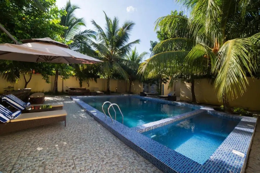 ANTONIO GARDEN HOTEL