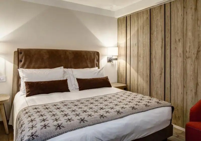 GRAND HOTEL COURMAYEUR MONT BLANC