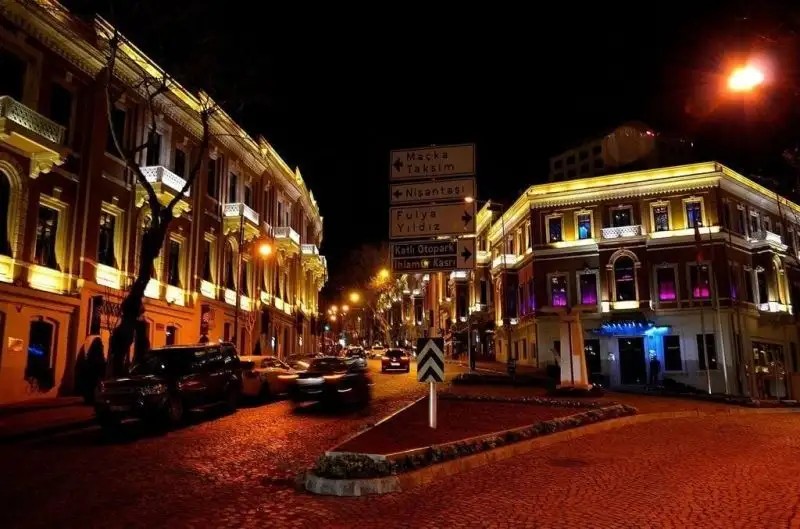 KONAK MACKA SUITES