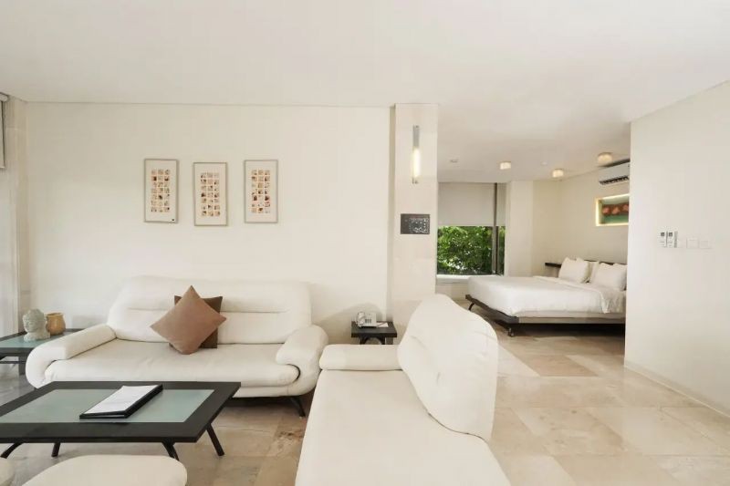 1 bedroom suite