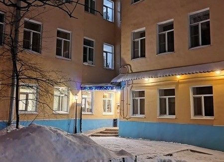 НЕВСКИЙ ДВОР