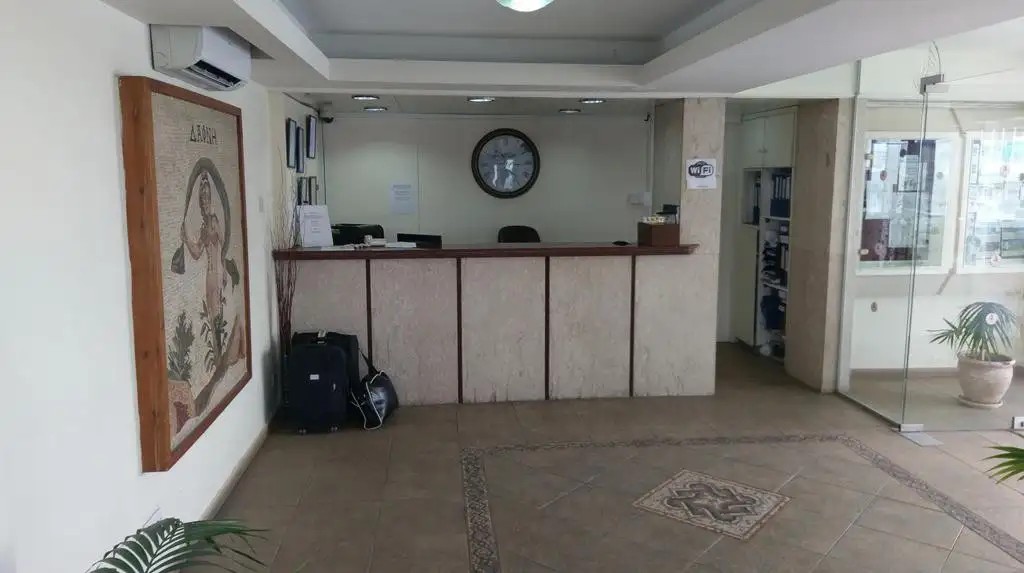 DAPHNE HOTEL APARTMENTS