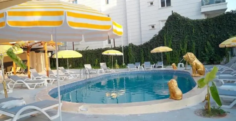 GRAND NIKI HOTEL & SPA