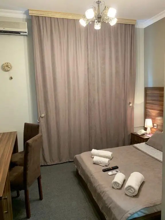 FOUR BOUTIQUE HOTEL