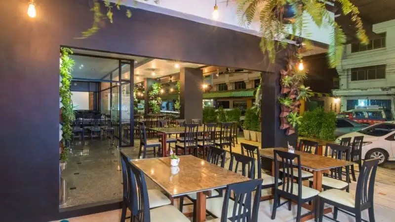 GREEN HOUSE HOTEL