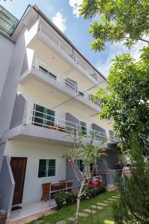 KASEMSUK GUESTHOUSE