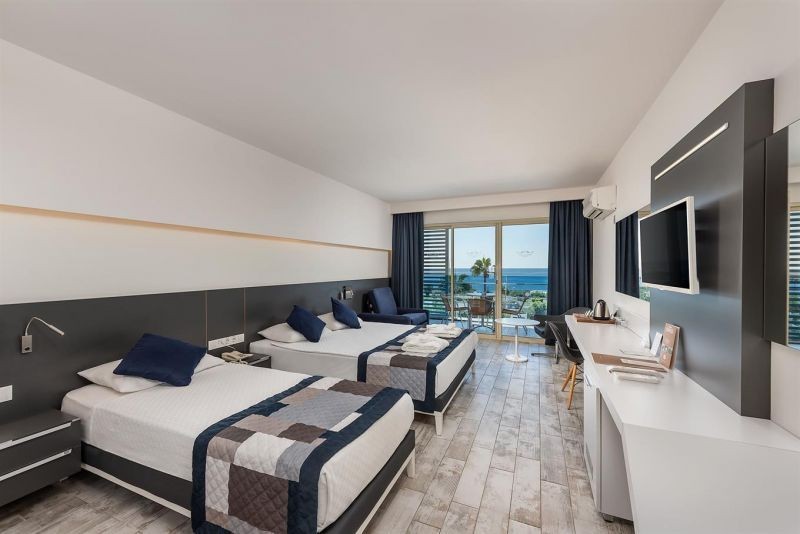 superior sea view junior suite