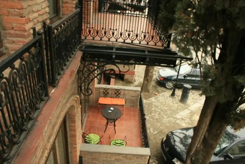 RCHEULI PIROSMANI
