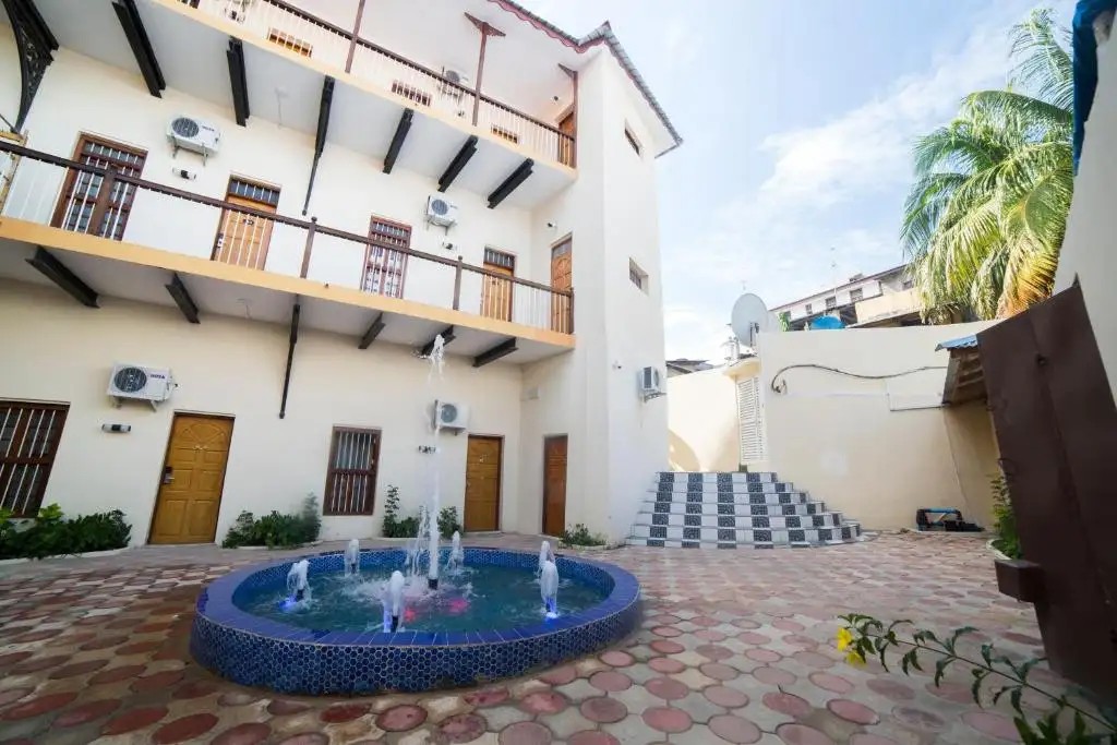 ANTONIO GARDEN HOTEL