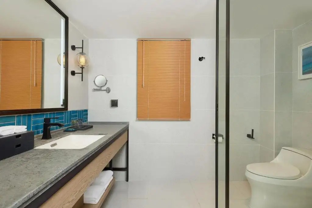 FOUR POINTS BY SHERATON HAINAN QIONGZHONG