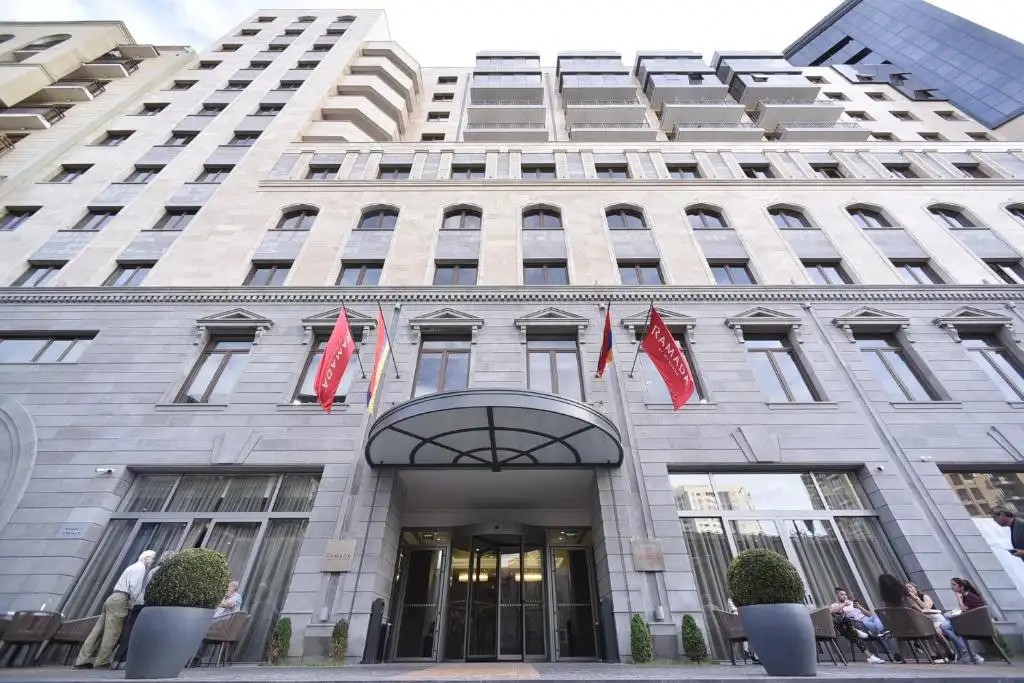 RAMADA HOTEL & SUITES BY WYNDHAM YEREVAN